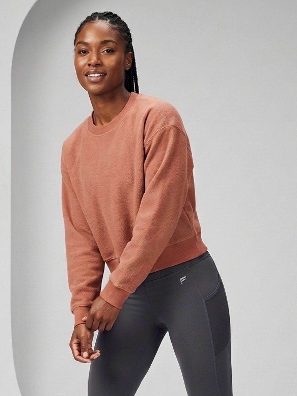 Fabletics Athletic Cozy Sporty Chic Fleece Crewneck Pullover Sweatshirt Size M